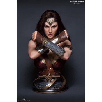 Justice League Wonder Woman Lifesize 1:1 Bust 69 CM